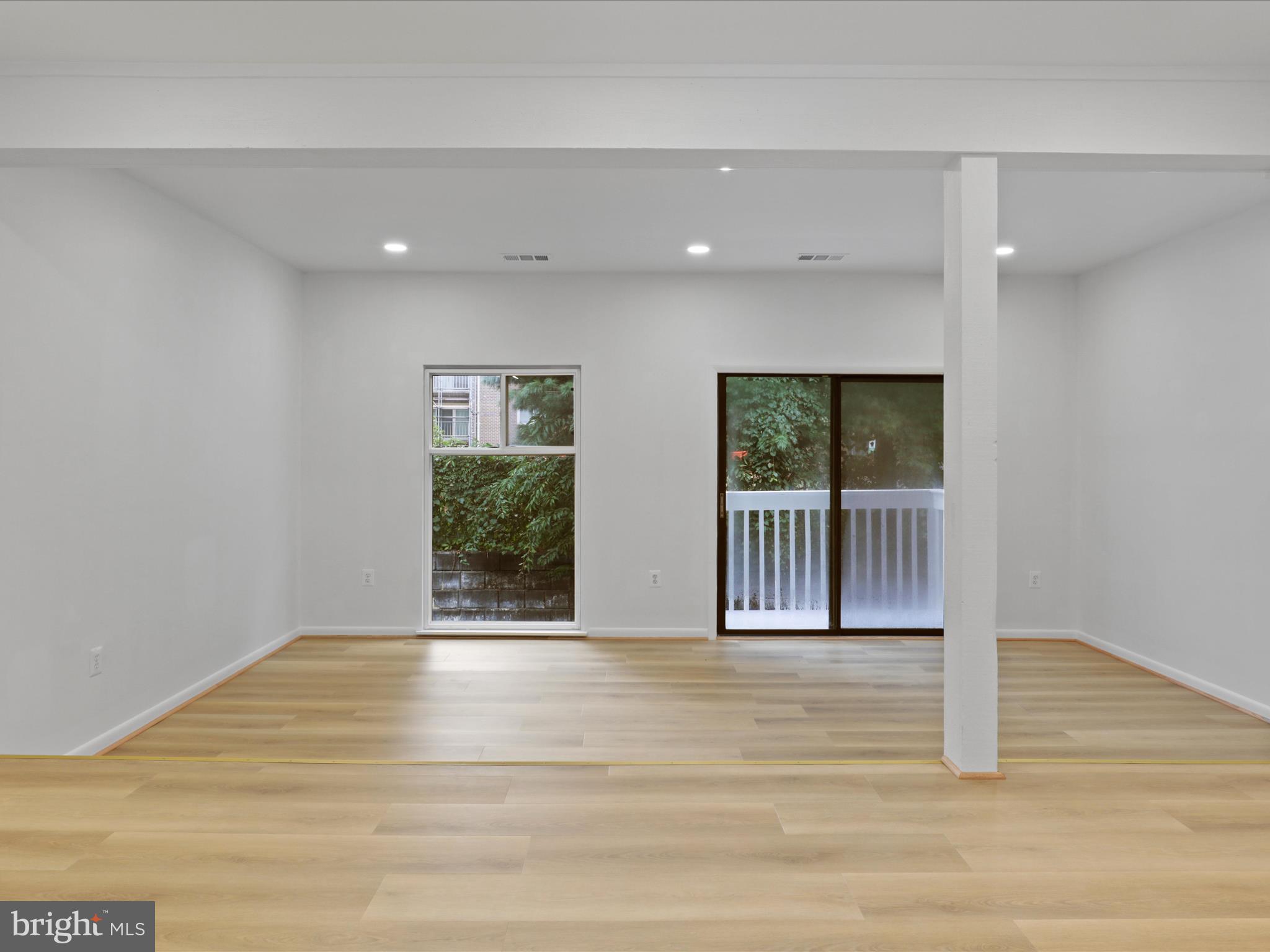 ELYSIAN WOODS - Residential