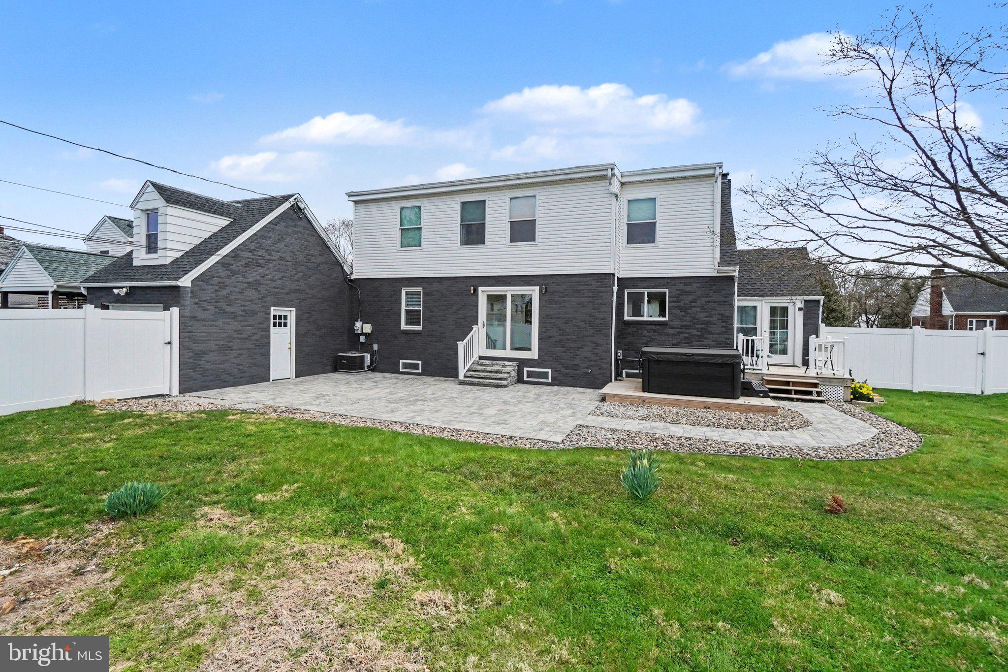 HERSHEY DOWNTOWN - Residential