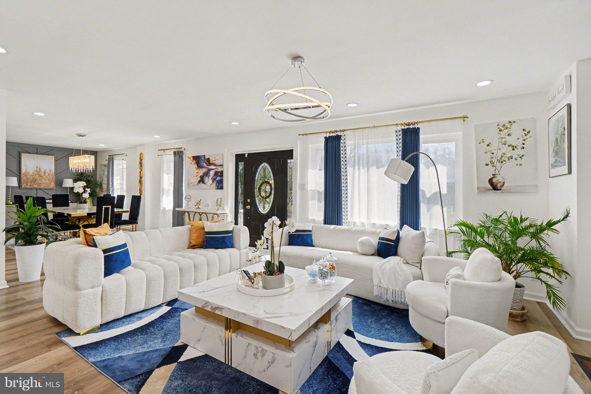 HERSHEY DOWNTOWN - Residential