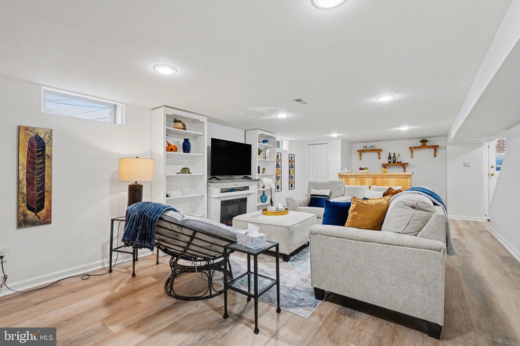 HERSHEY DOWNTOWN - Residential