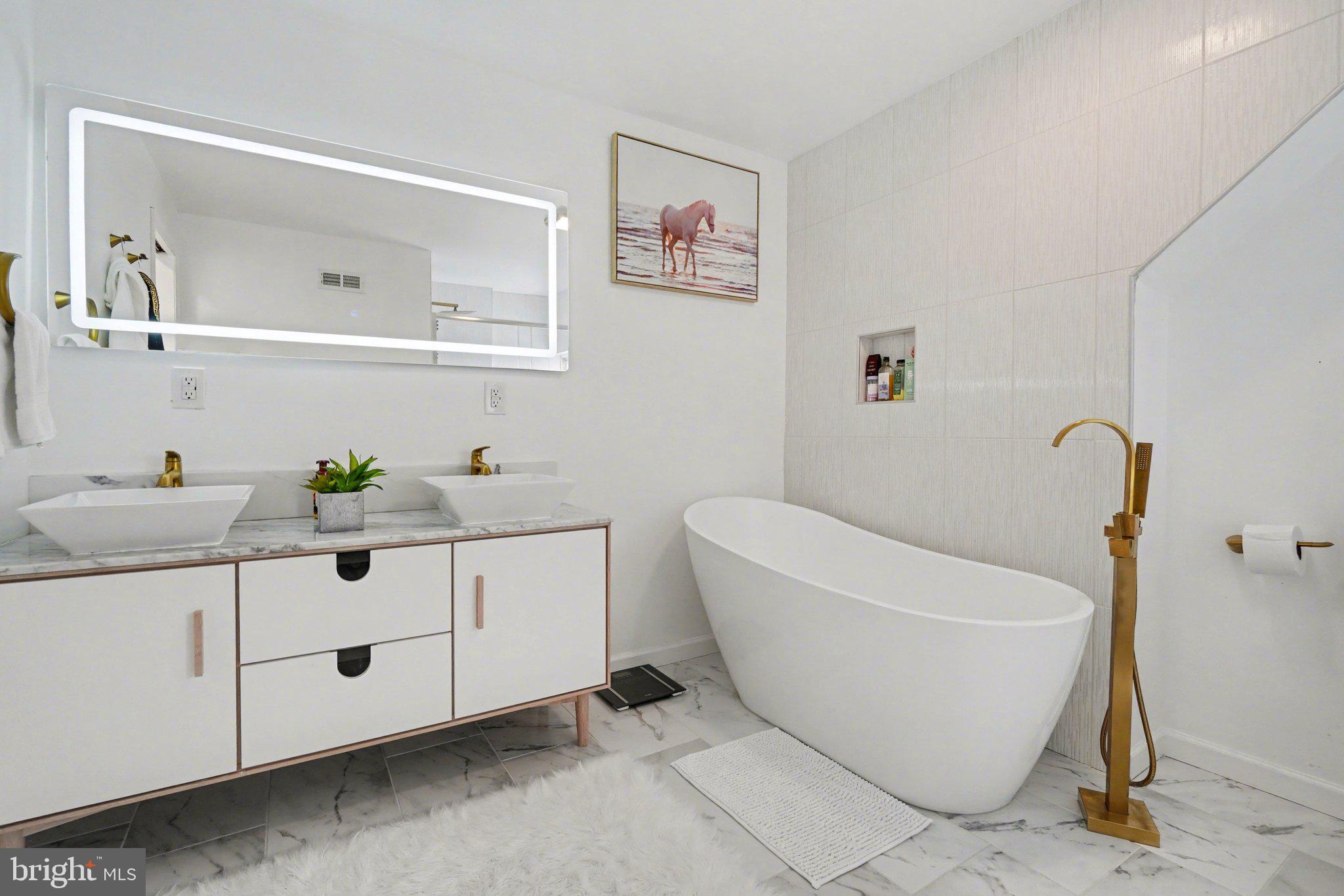 HERSHEY DOWNTOWN - Residential