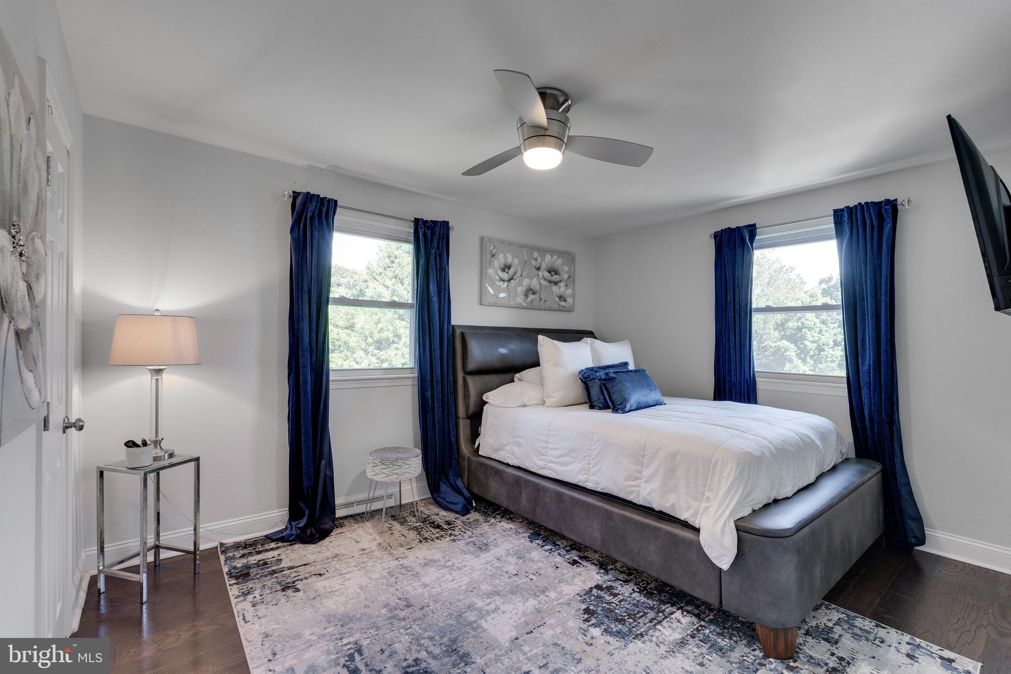 WOODBERRY FOREST - Residential