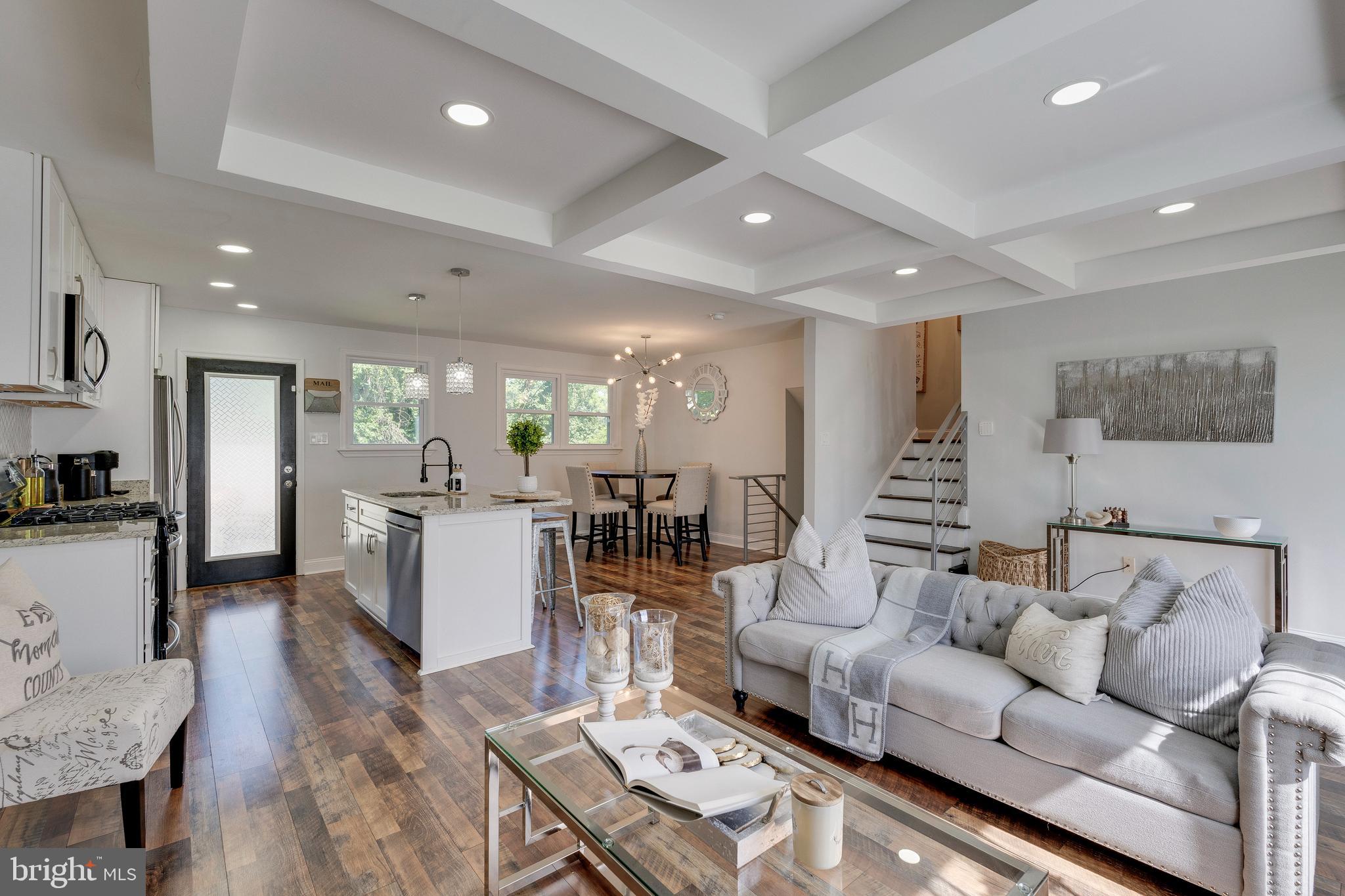 WOODBERRY FOREST - Residential