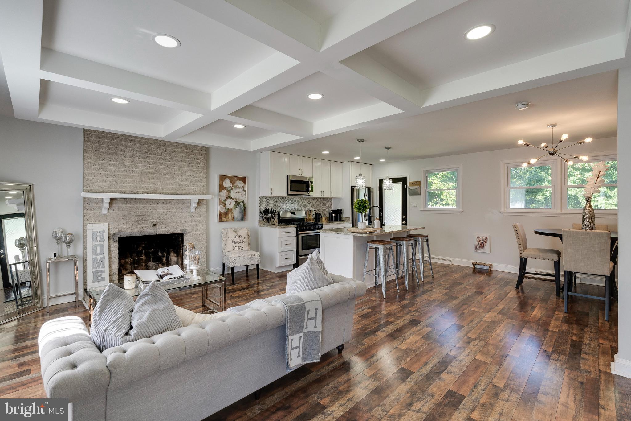 WOODBERRY FOREST - Residential