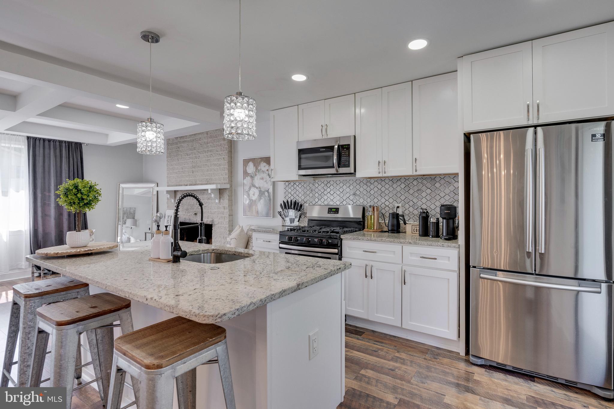 WOODBERRY FOREST - Residential