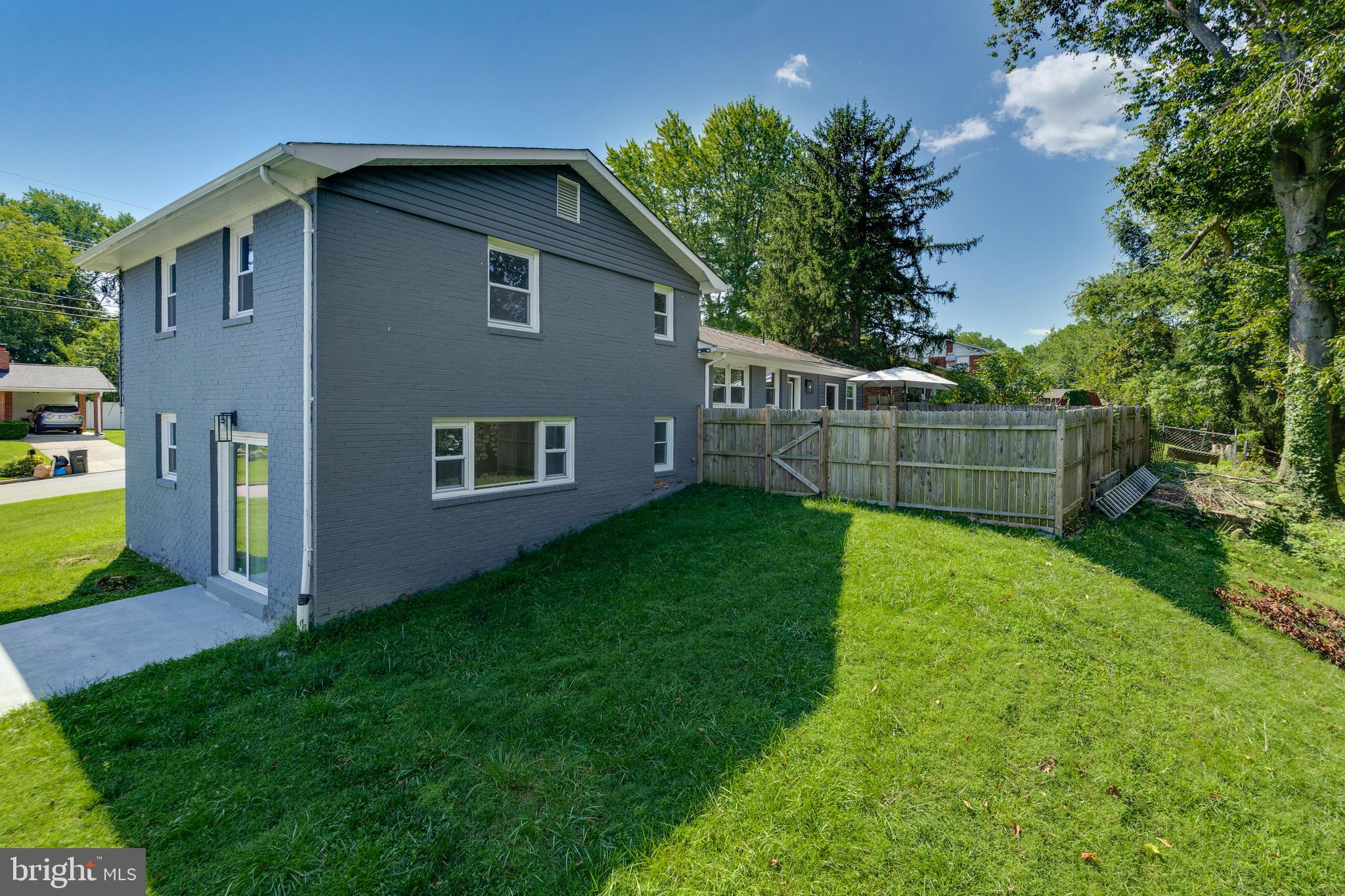 WOODBERRY FOREST - Residential