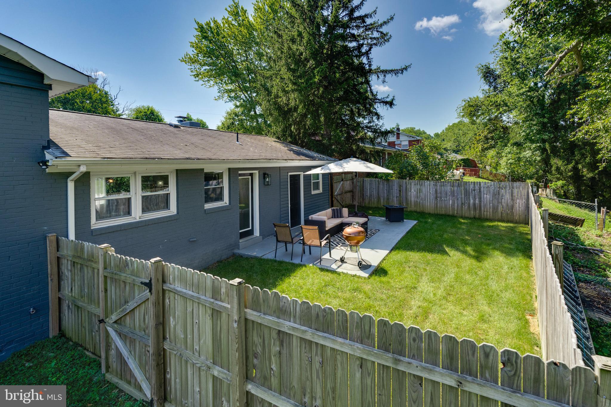 WOODBERRY FOREST - Residential