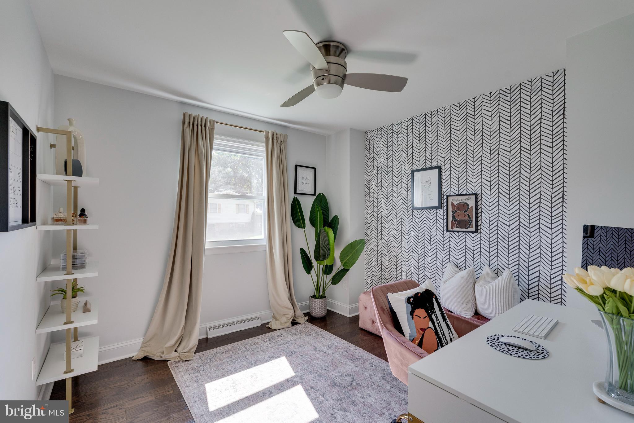 WOODBERRY FOREST - Residential