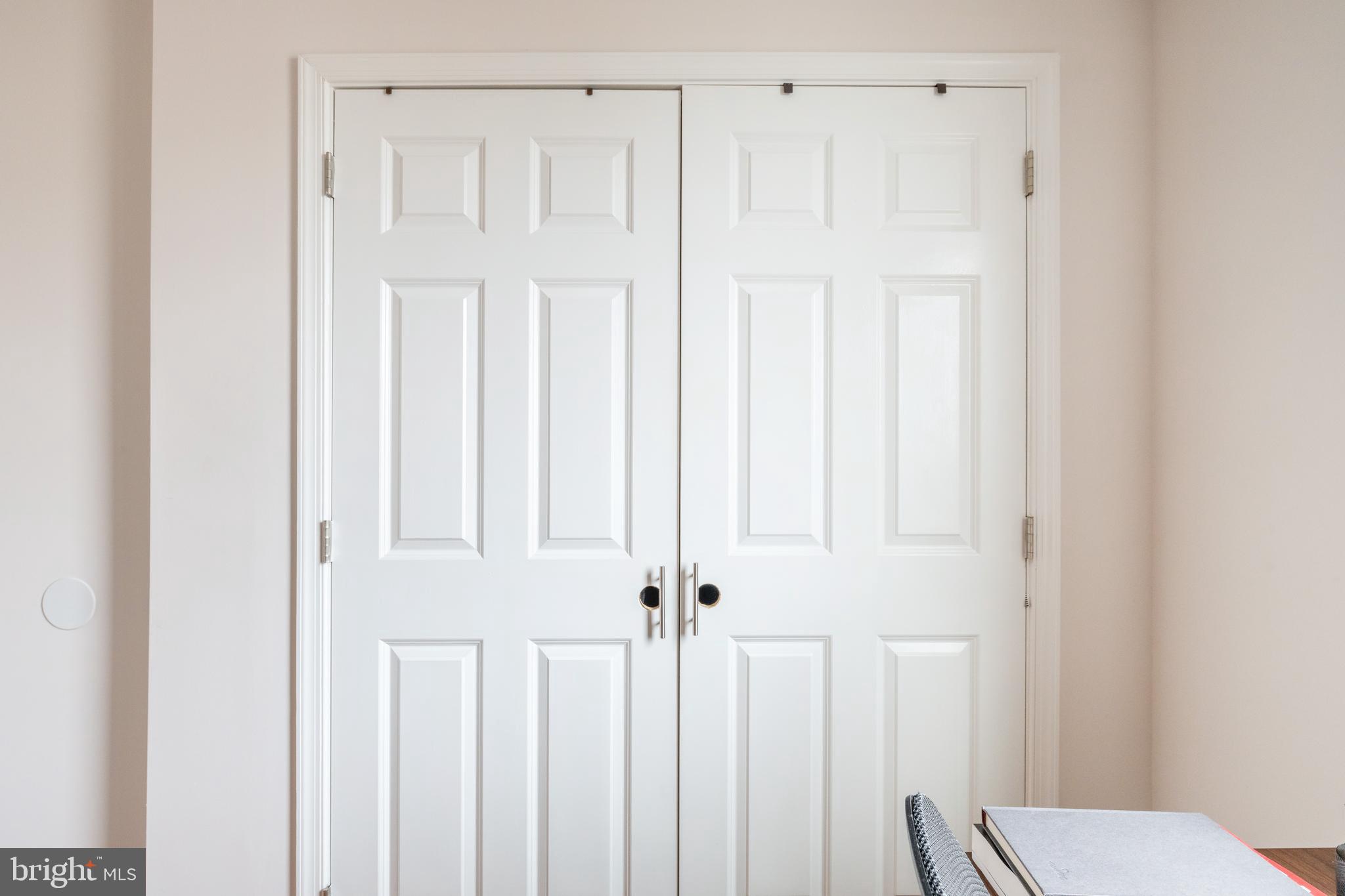 FRANCISVILLE - Residential Income