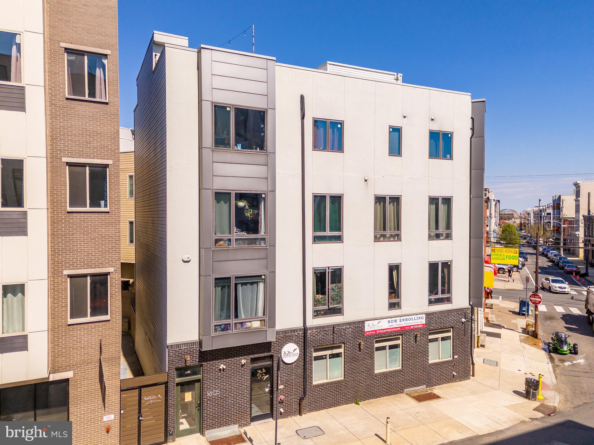 1605 RIDGE AVENUE