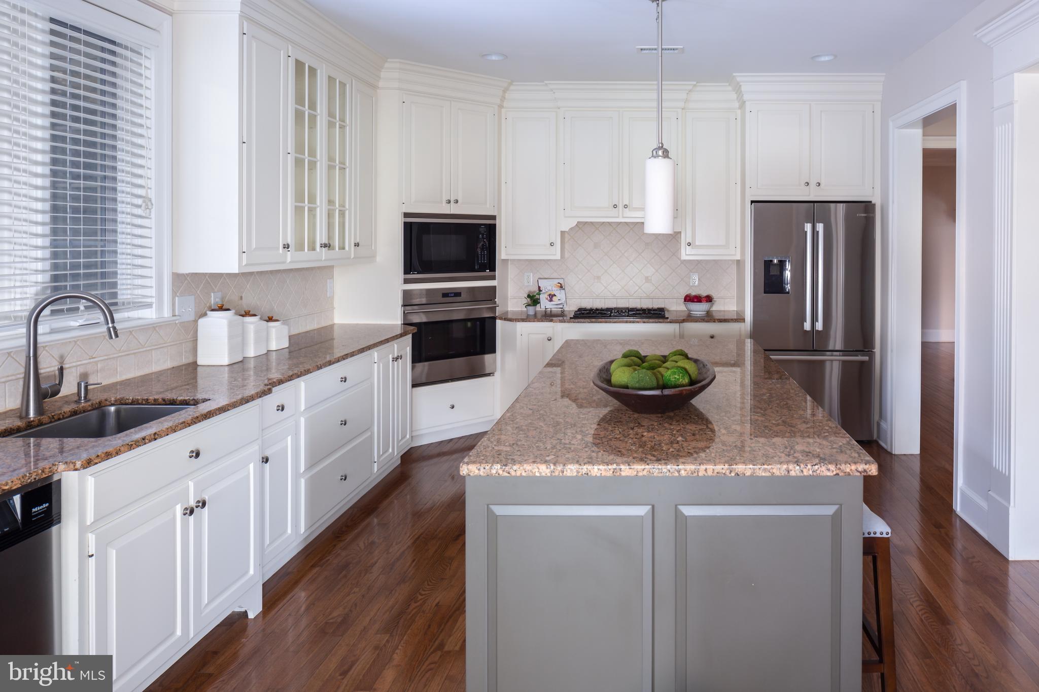 APPLEBROOK - Residential