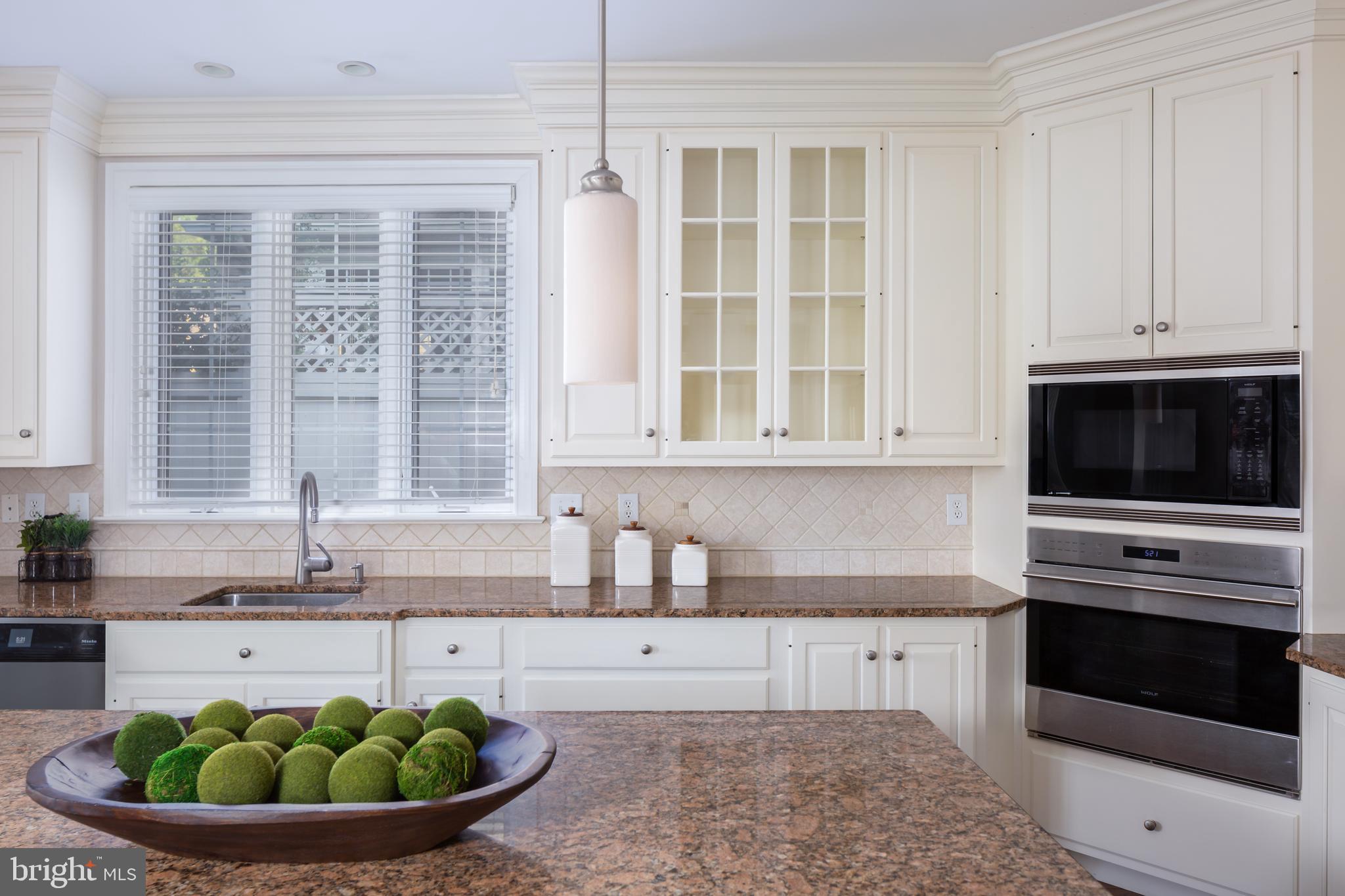 APPLEBROOK - Residential