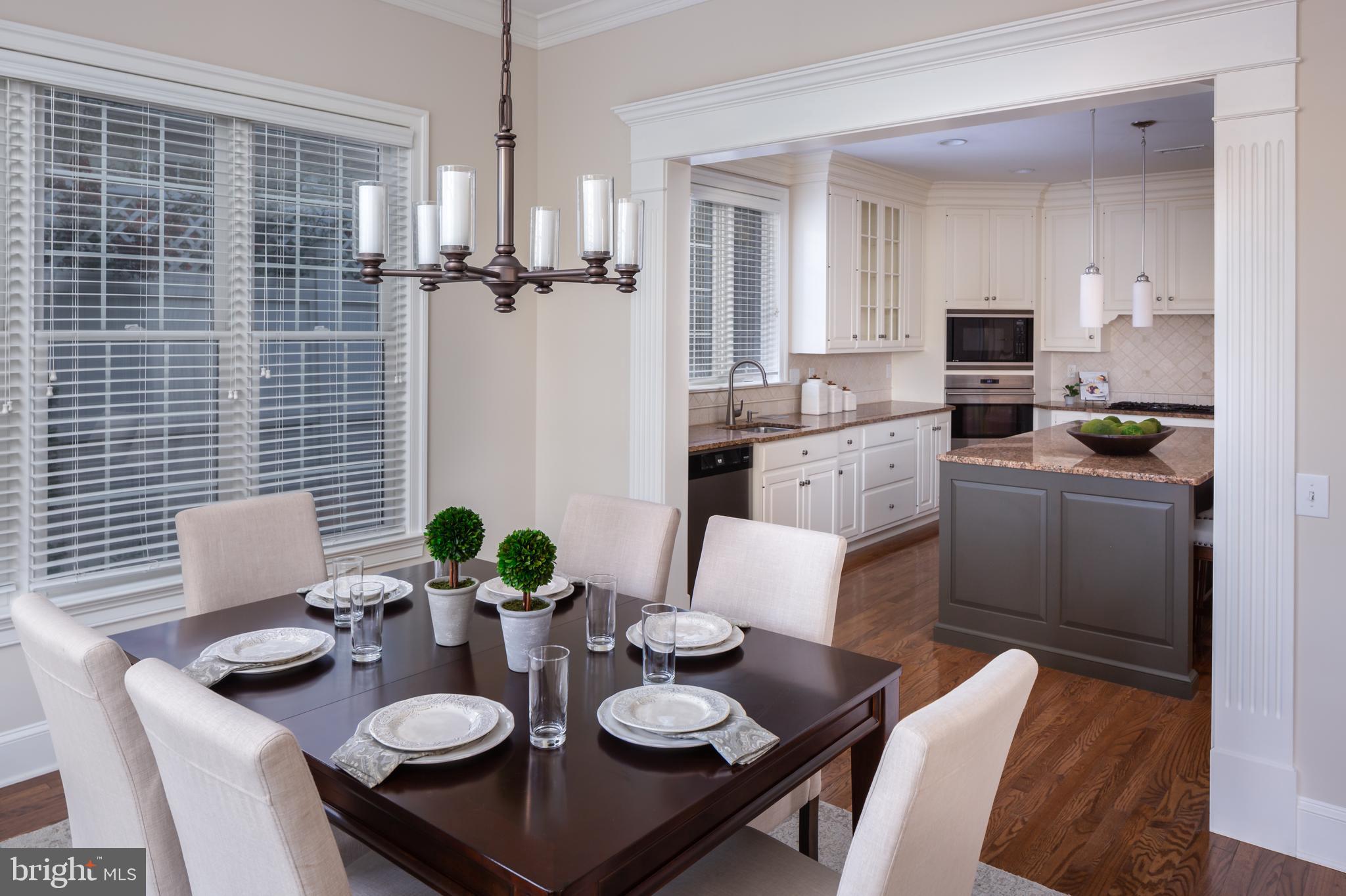 APPLEBROOK - Residential