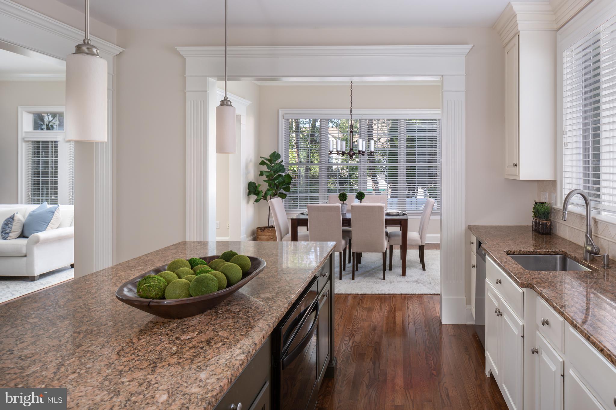 APPLEBROOK - Residential