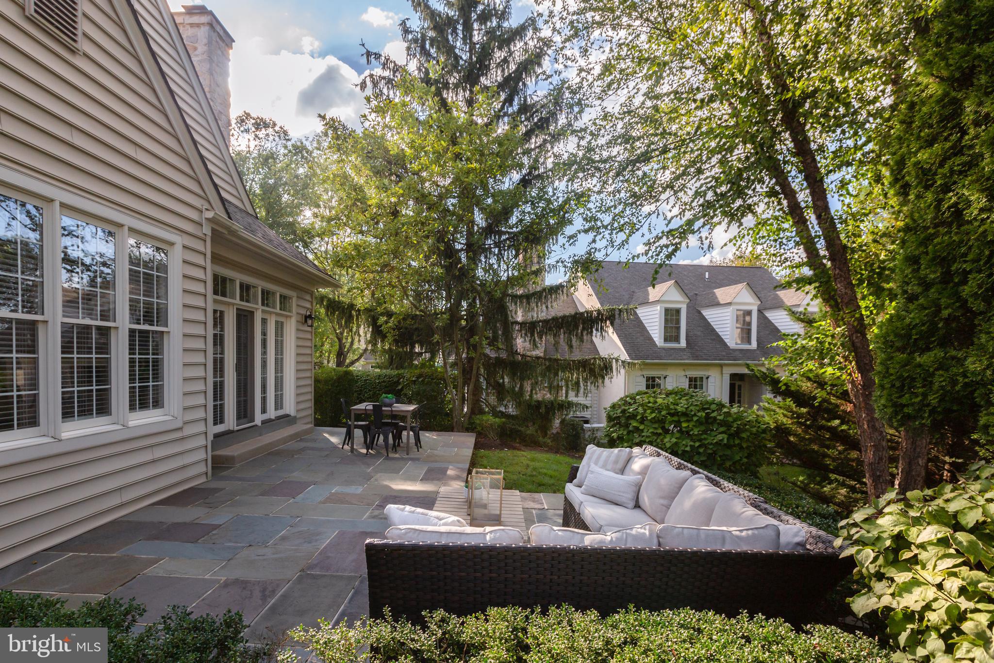 APPLEBROOK - Residential