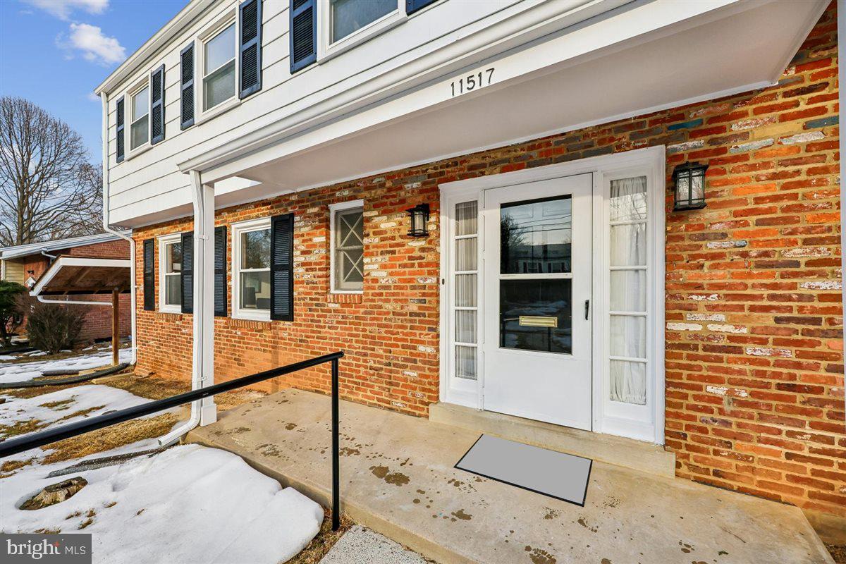 11517 LOVEJOY STREET