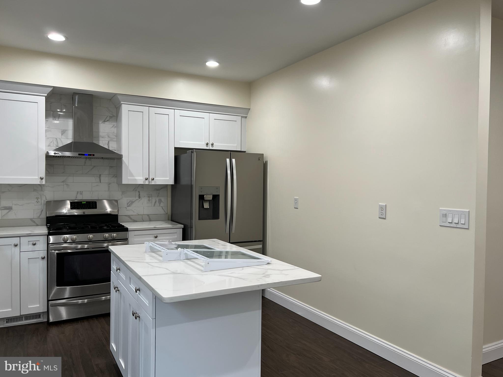 NEW COLONY VILLAGE - Residential Lease