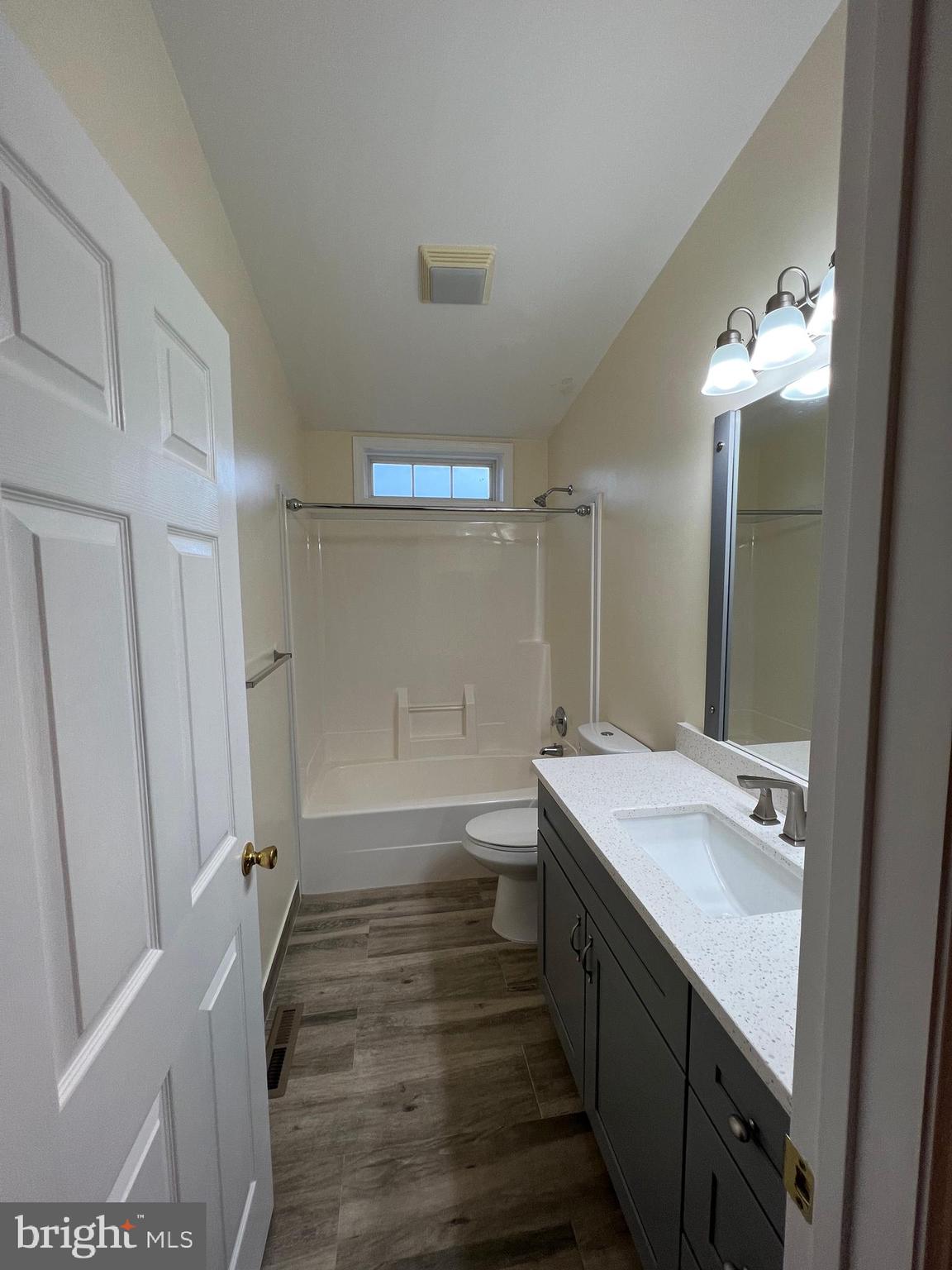 NEW COLONY VILLAGE - Residential Lease