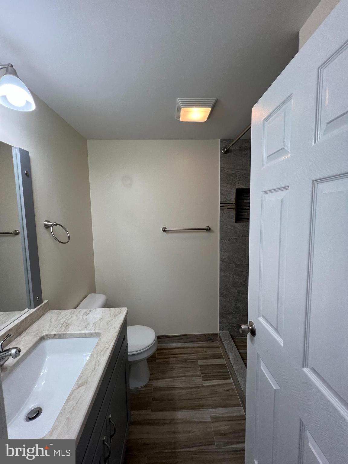 NEW COLONY VILLAGE - Residential Lease