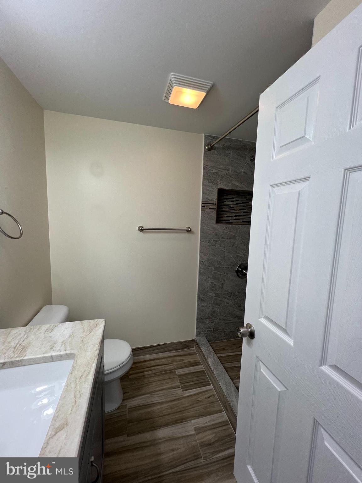 NEW COLONY VILLAGE - Residential Lease