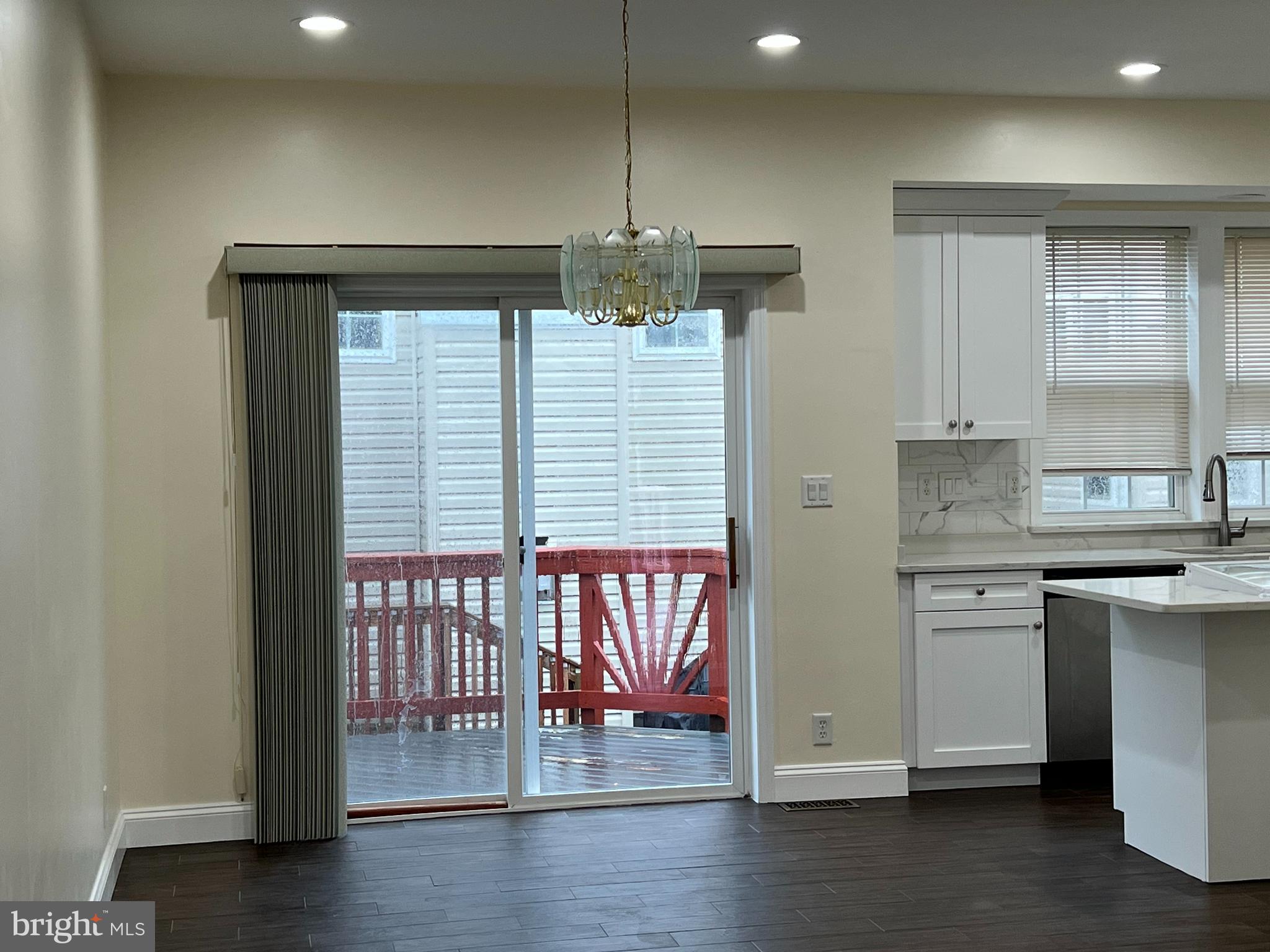 NEW COLONY VILLAGE - Residential Lease