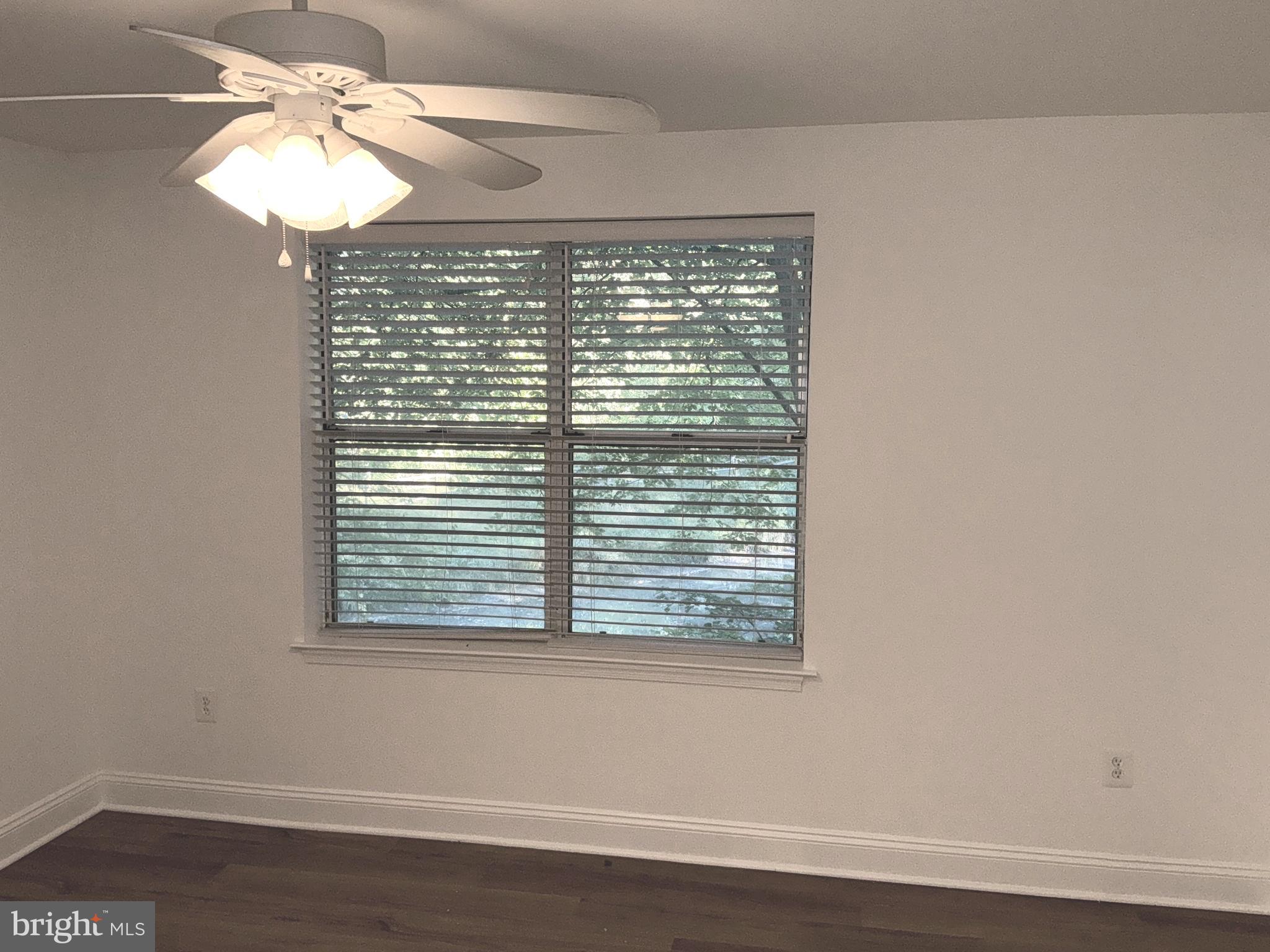 DECOVERLY - Residential Lease