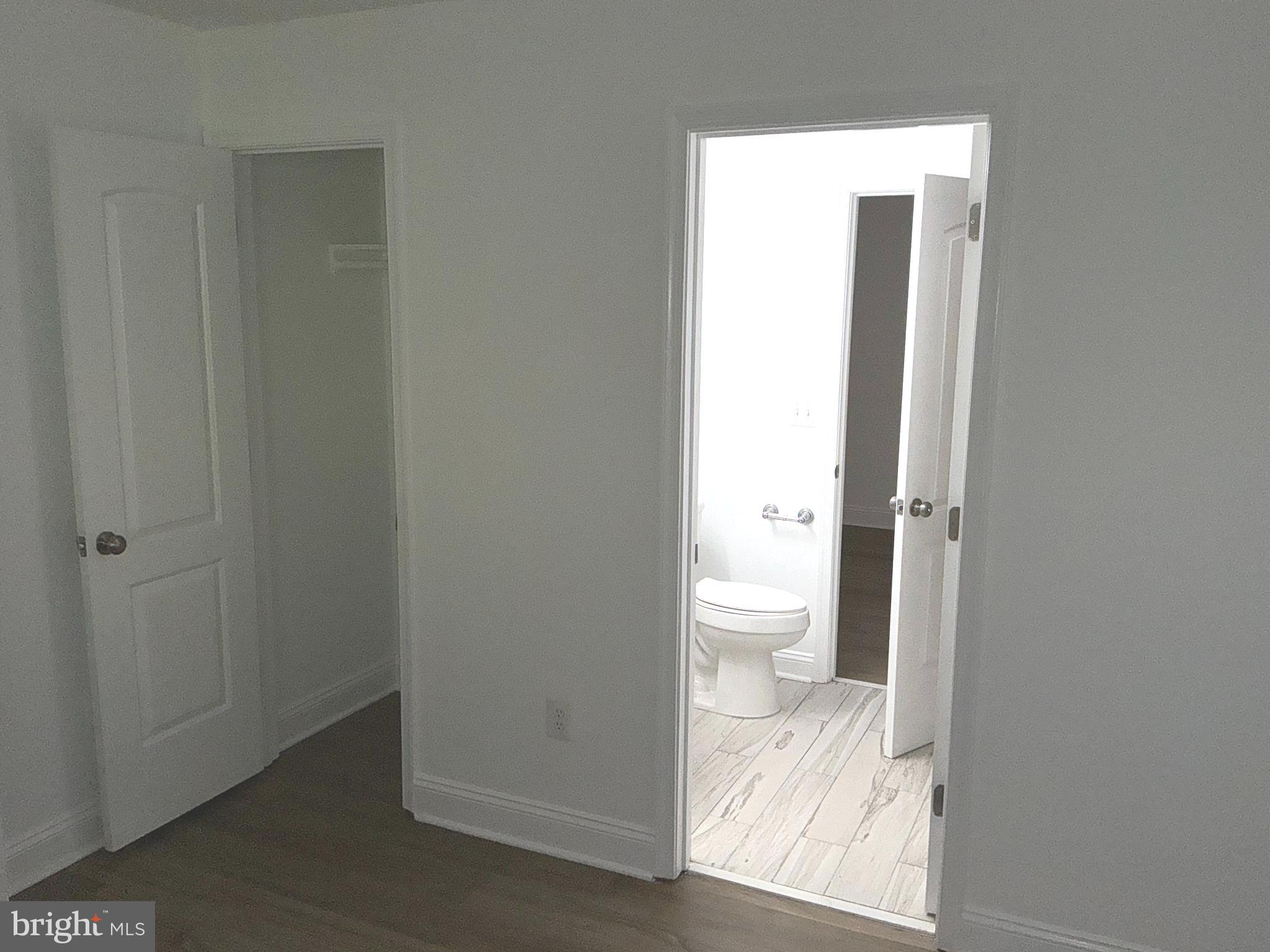 DECOVERLY - Residential Lease