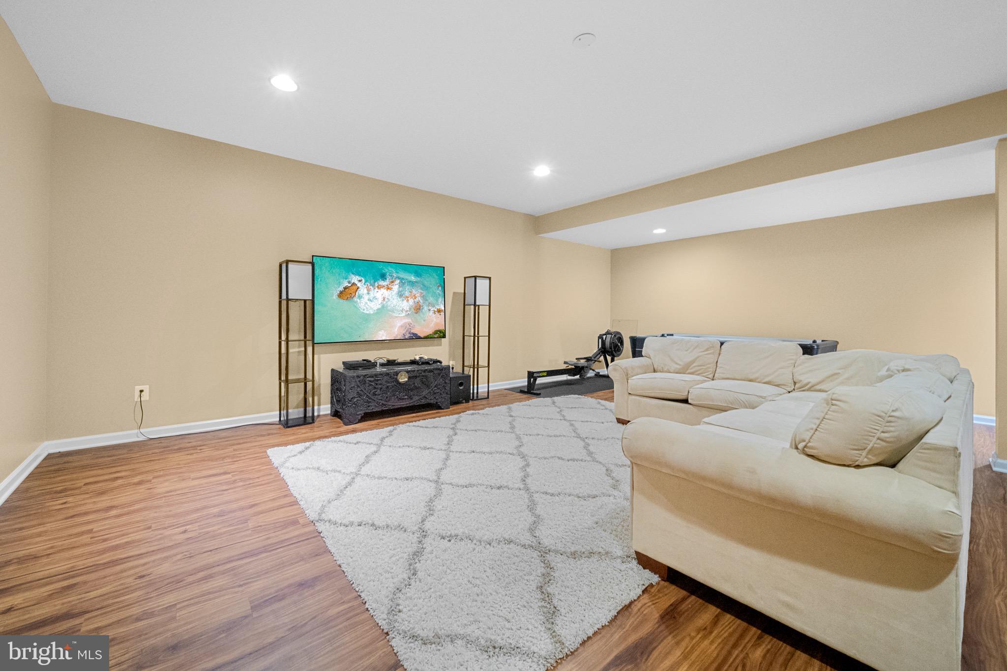 BRAEMAR-TARTAN VILLAGE - Residential