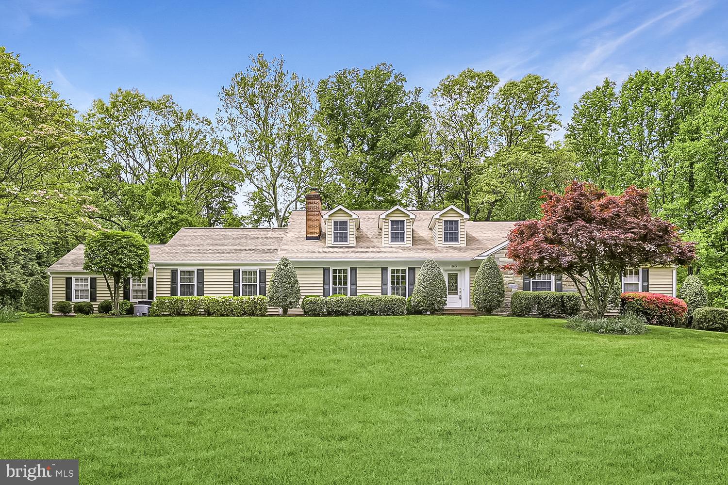 SPRING MEADOWS - Residential