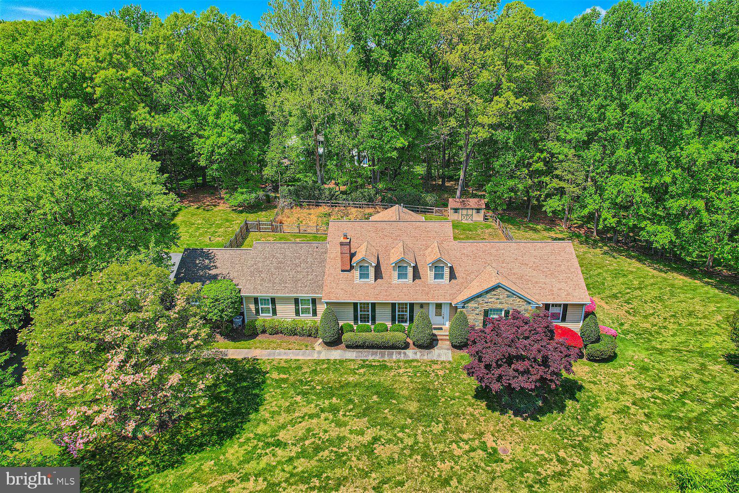 SPRING MEADOWS - Residential