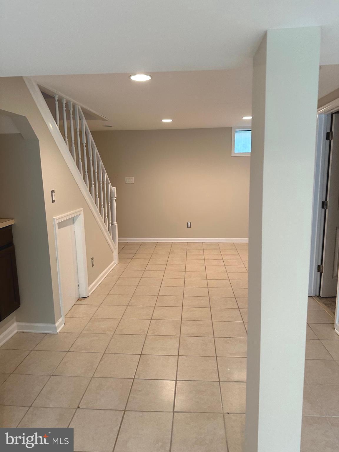 ANDOVER HEIGHTS - Residential Lease