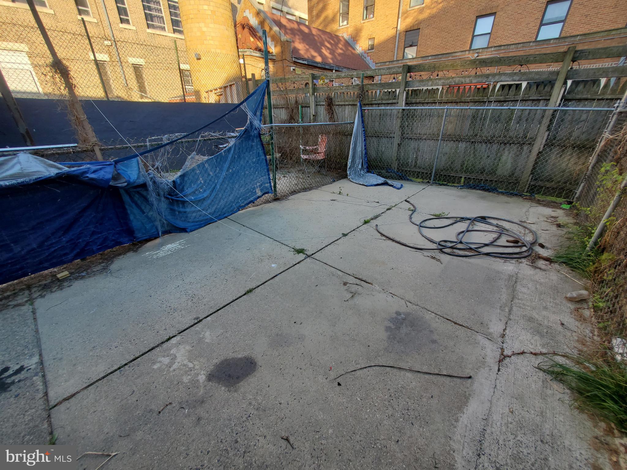 HARROWGATE - Residential