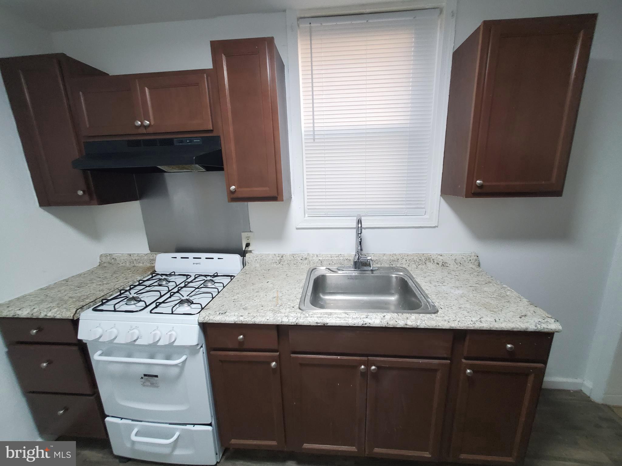 HARROWGATE - Residential