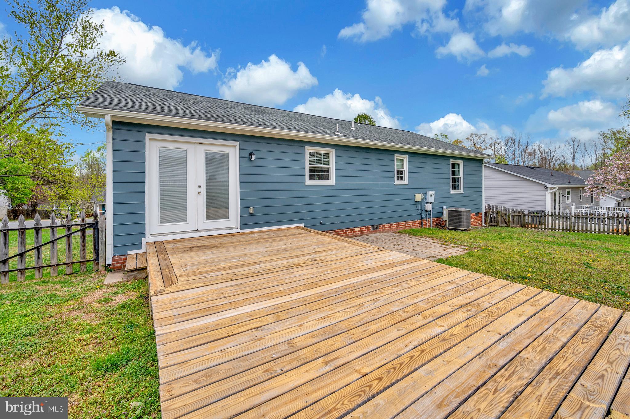 SUMMERSET - Residential