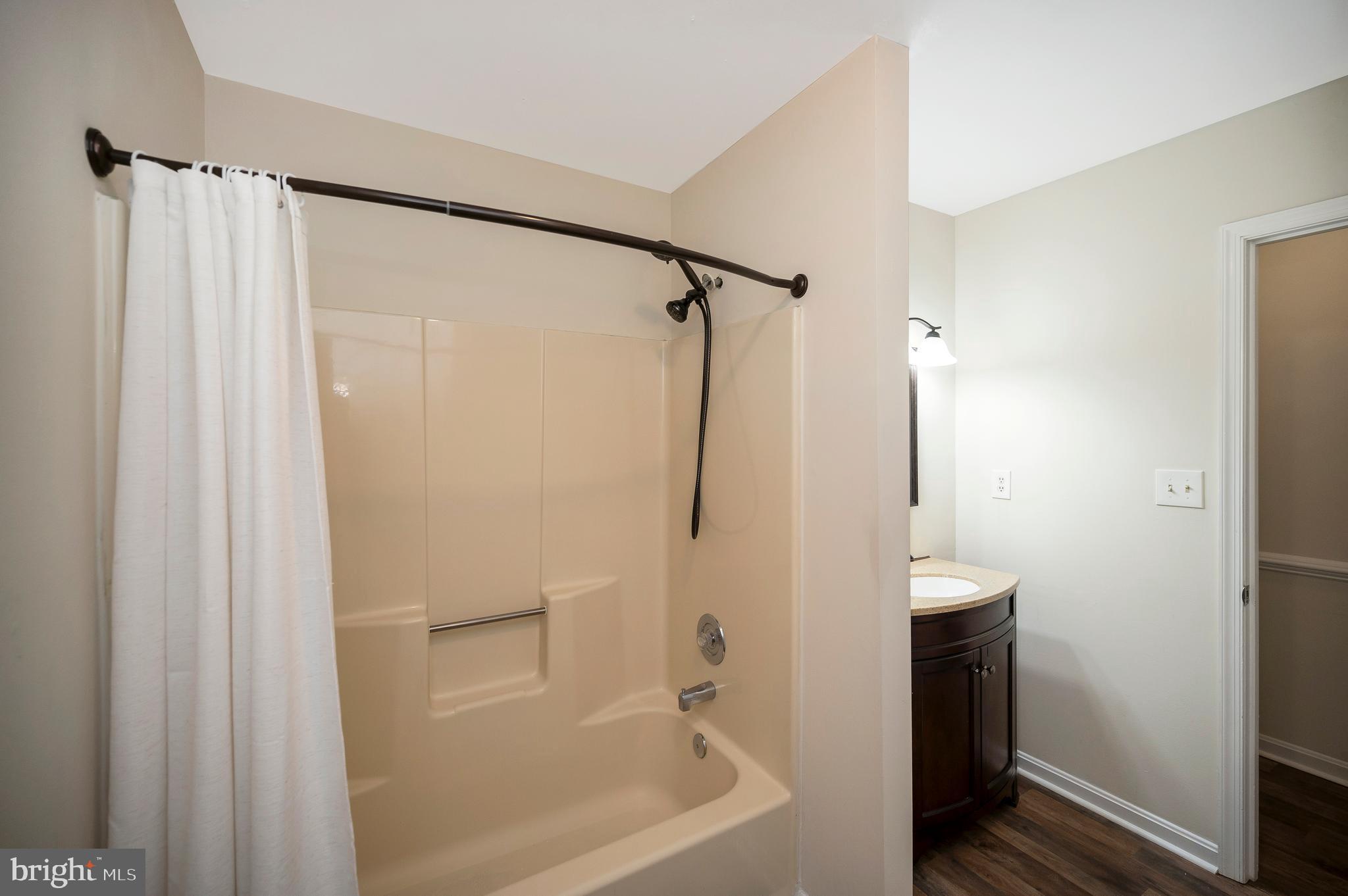 SUMMERSET - Residential