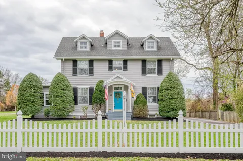 6 S Belle Grove Road, Catonsville, MD MLS: MDBC2120072