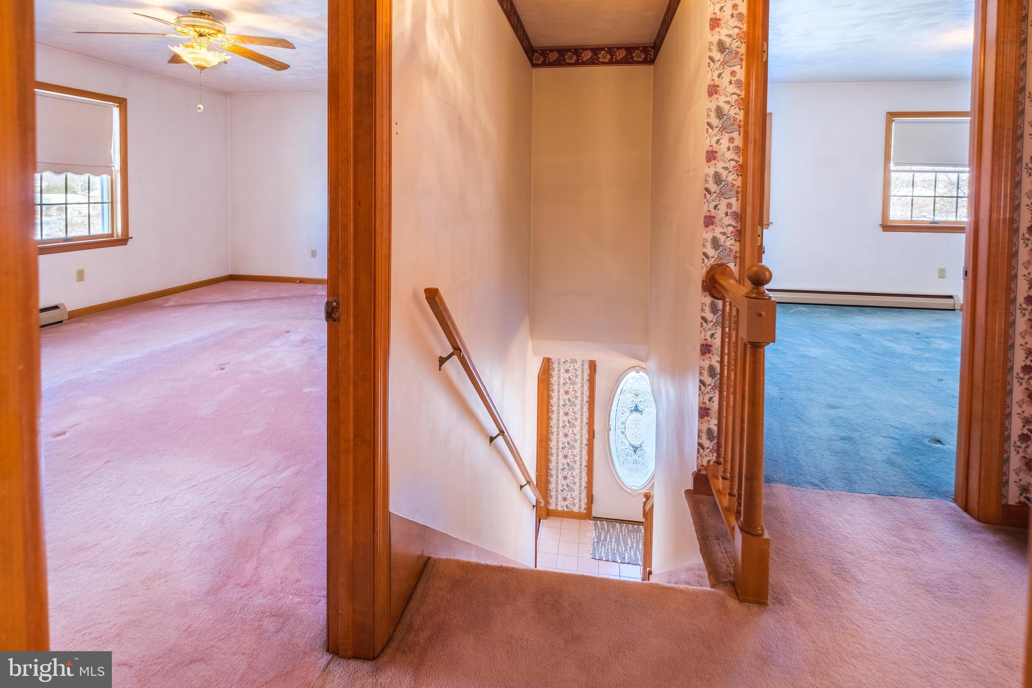 STONEHENGE - Residential