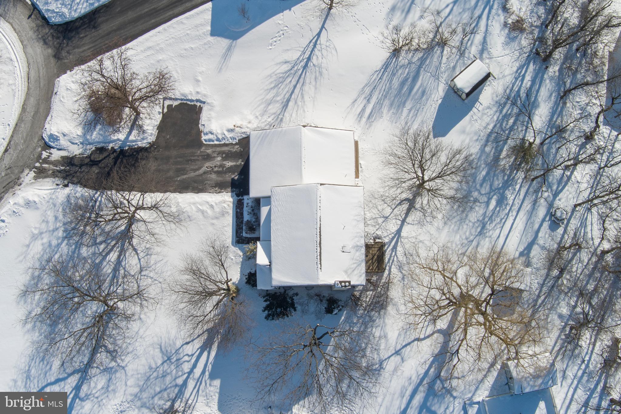 STONEHENGE - Residential