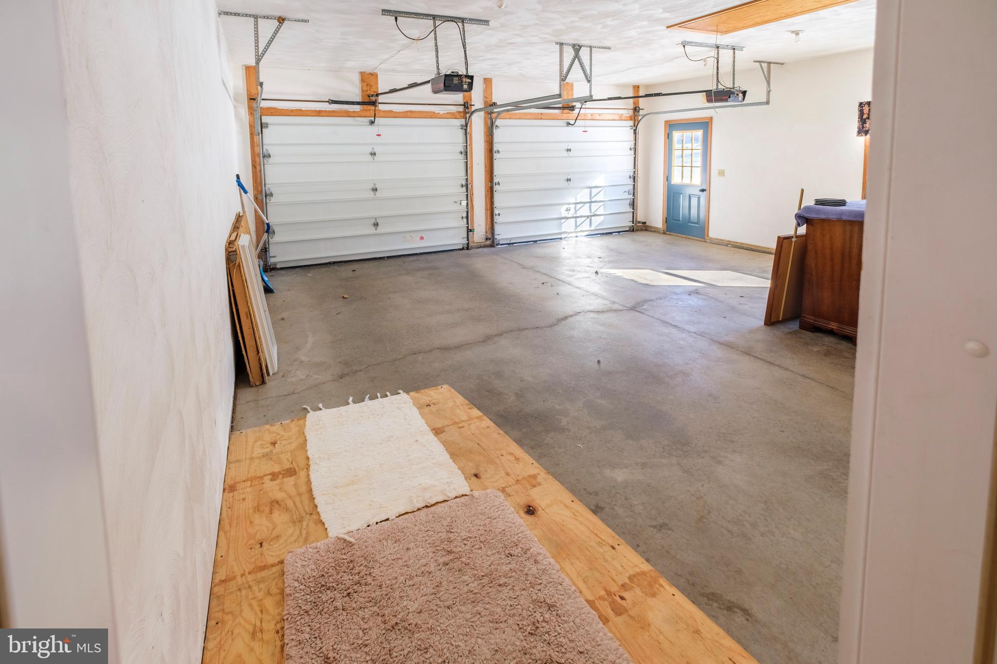 STONEHENGE - Residential