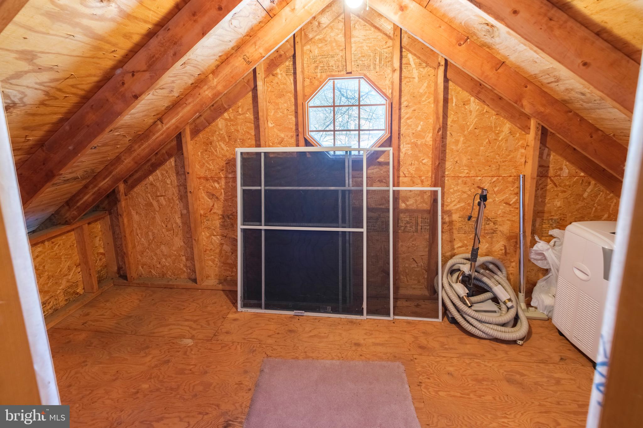 STONEHENGE - Residential