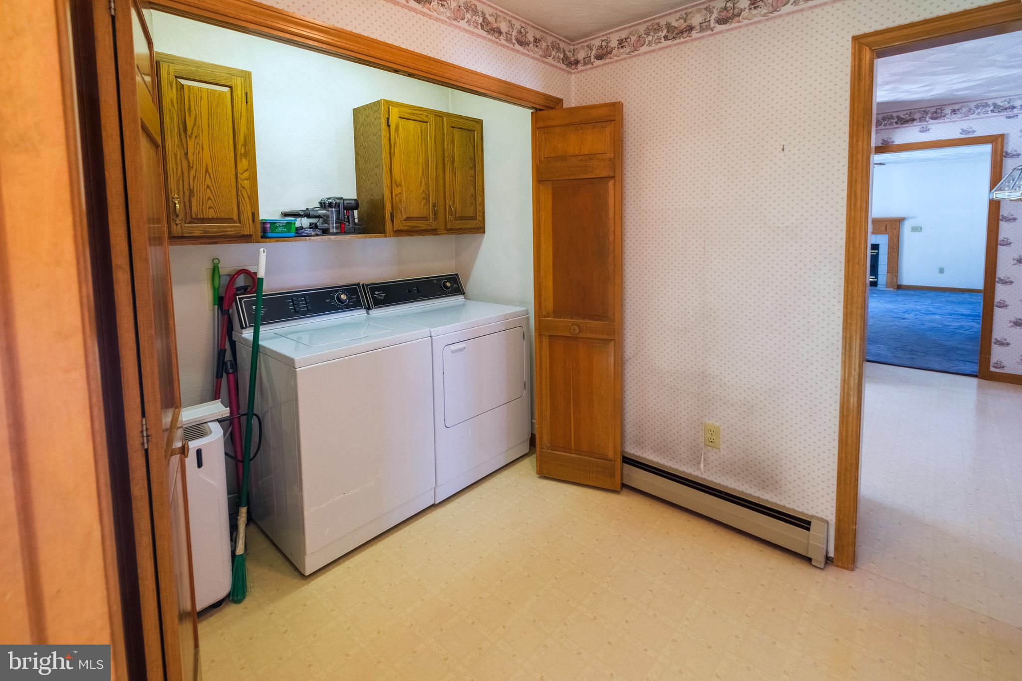 STONEHENGE - Residential