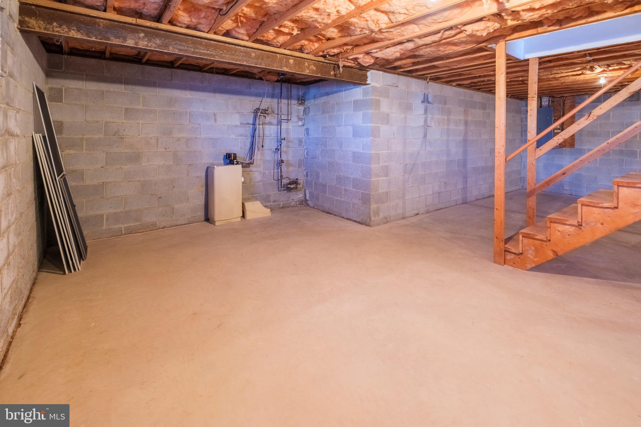 STONEHENGE - Residential