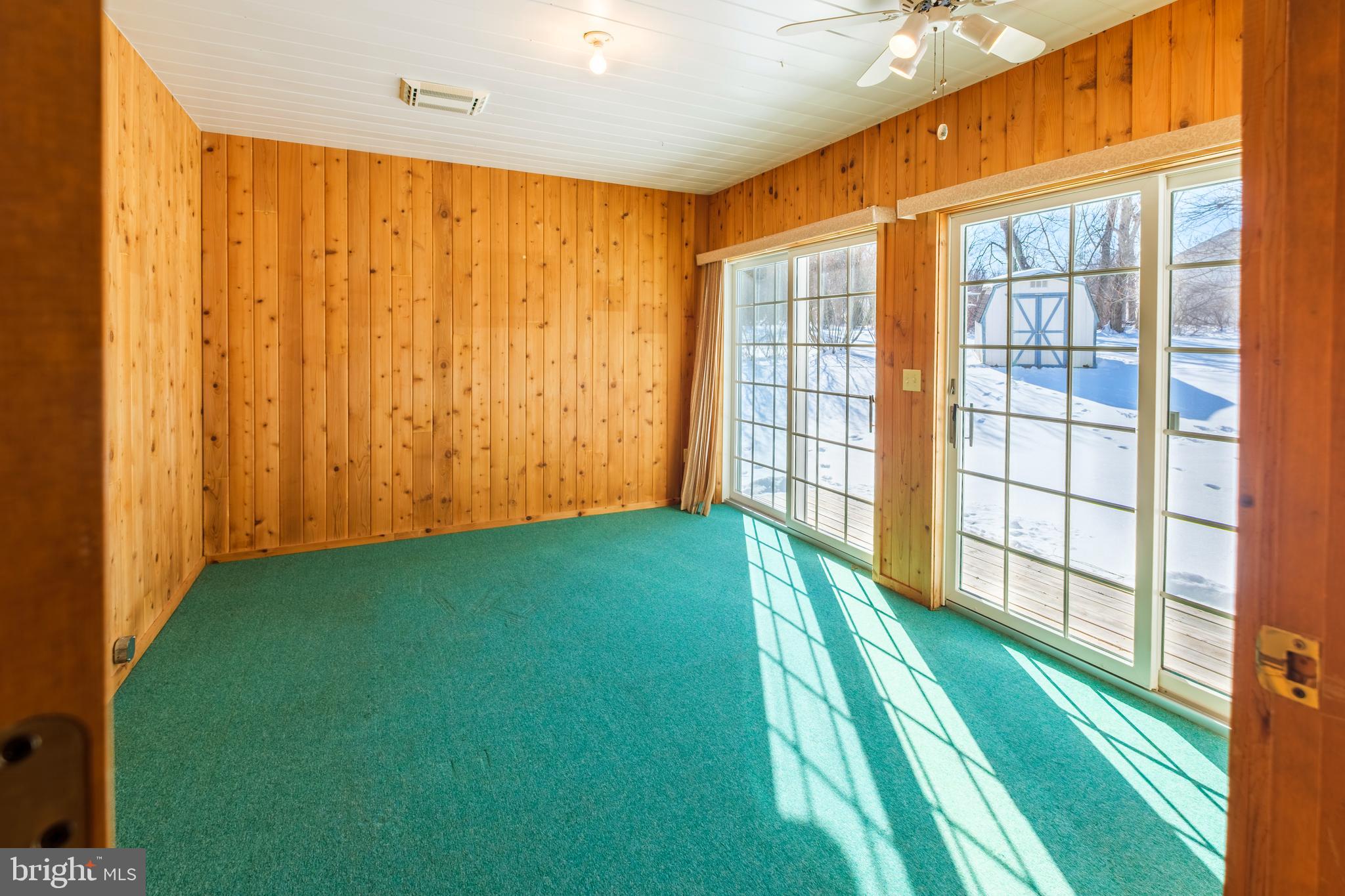 STONEHENGE - Residential