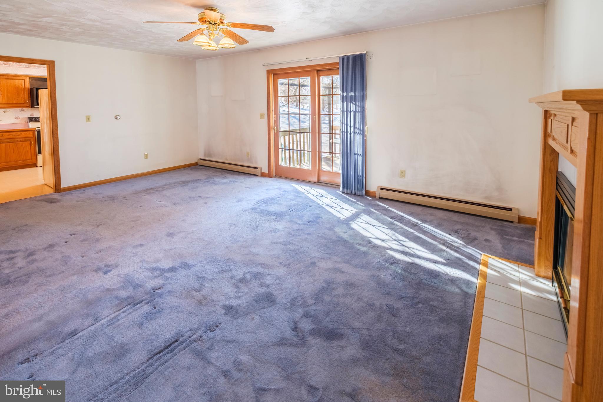 STONEHENGE - Residential