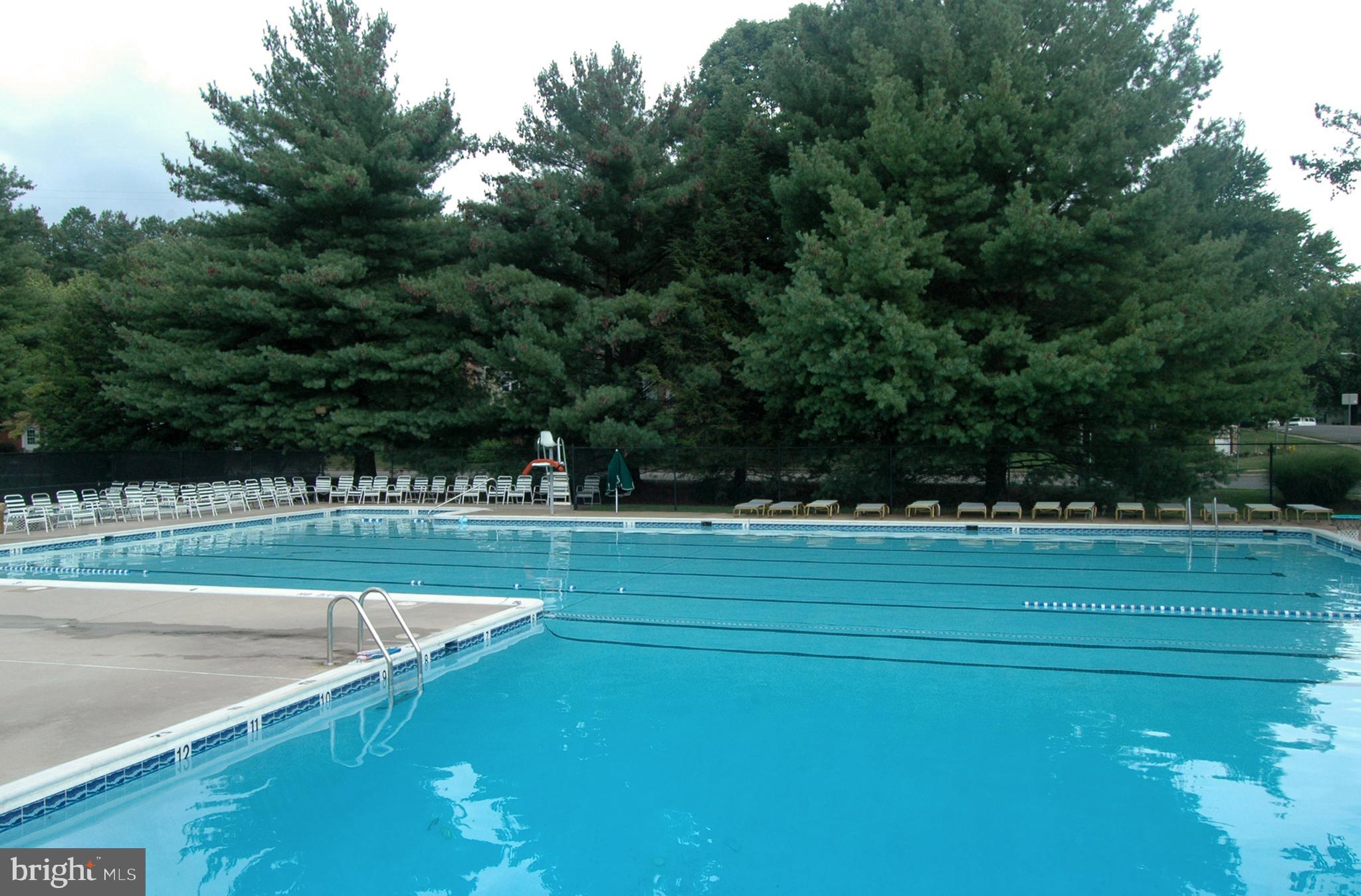 LAKE BRADDOCK - Residential