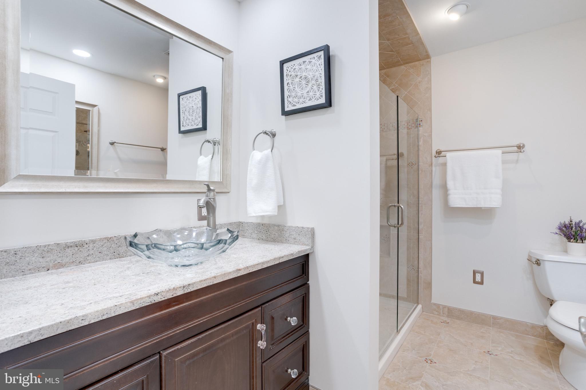 LAKE BRADDOCK - Residential