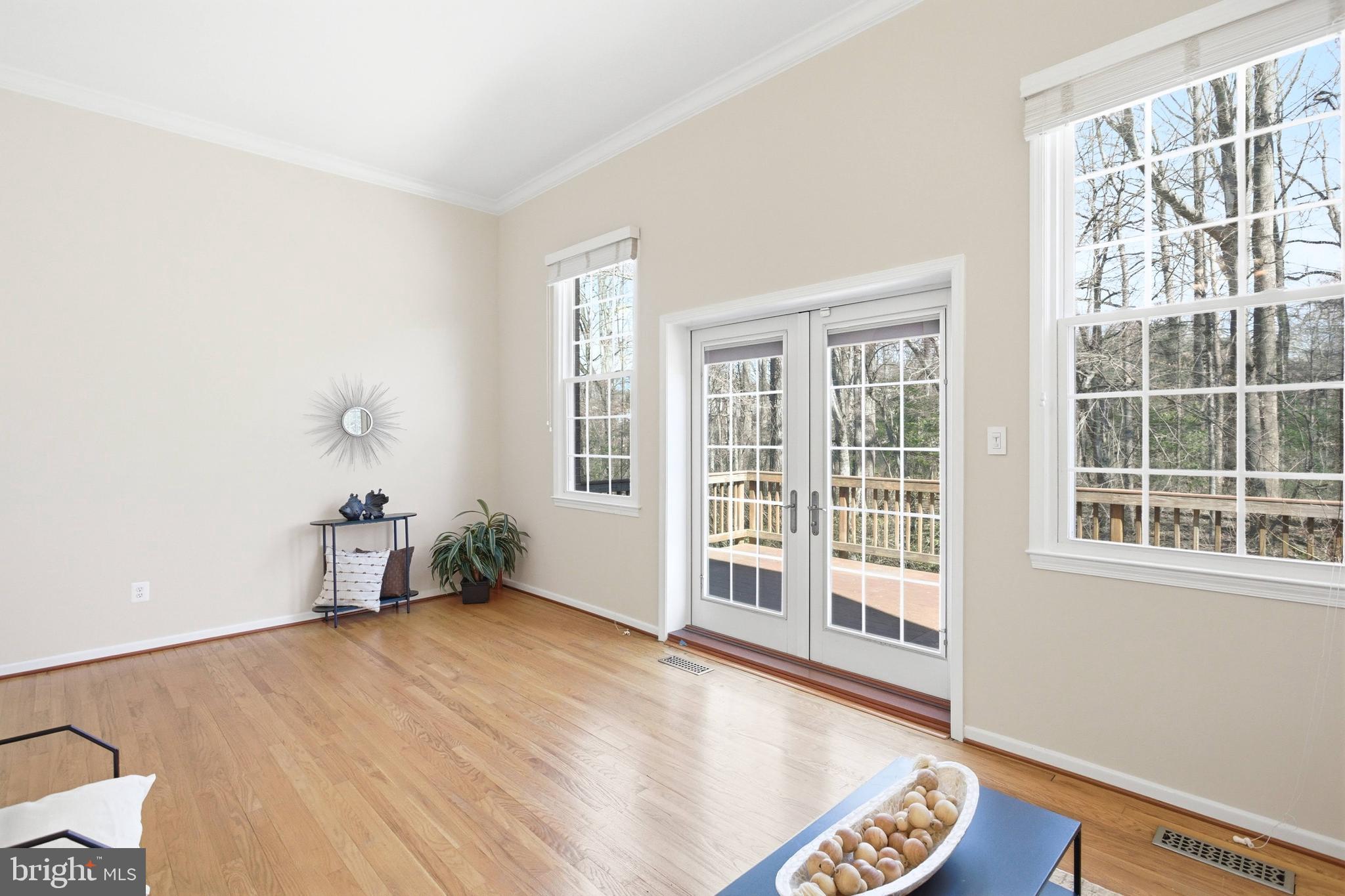 LAKE BRADDOCK - Residential