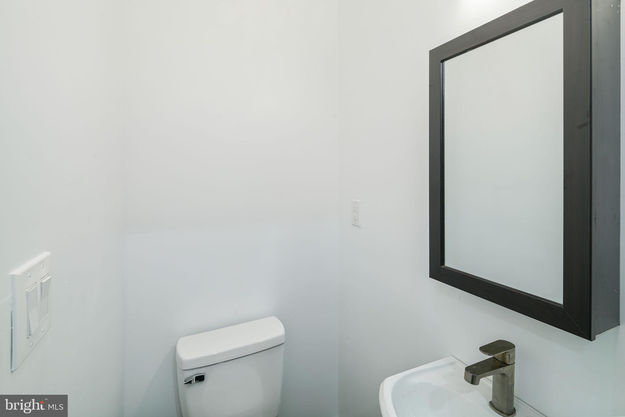 EAST KENSINGTON - Residential Lease