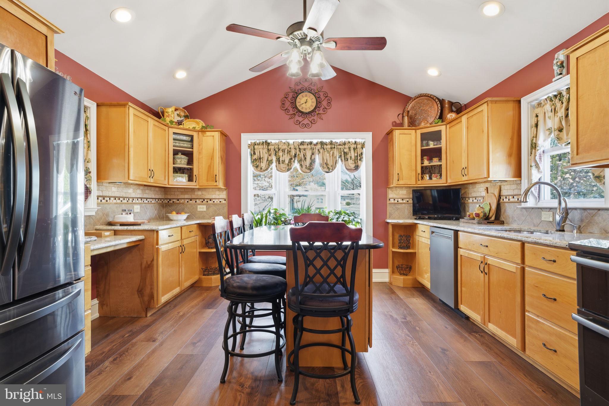 6270 STERLING AVENUE