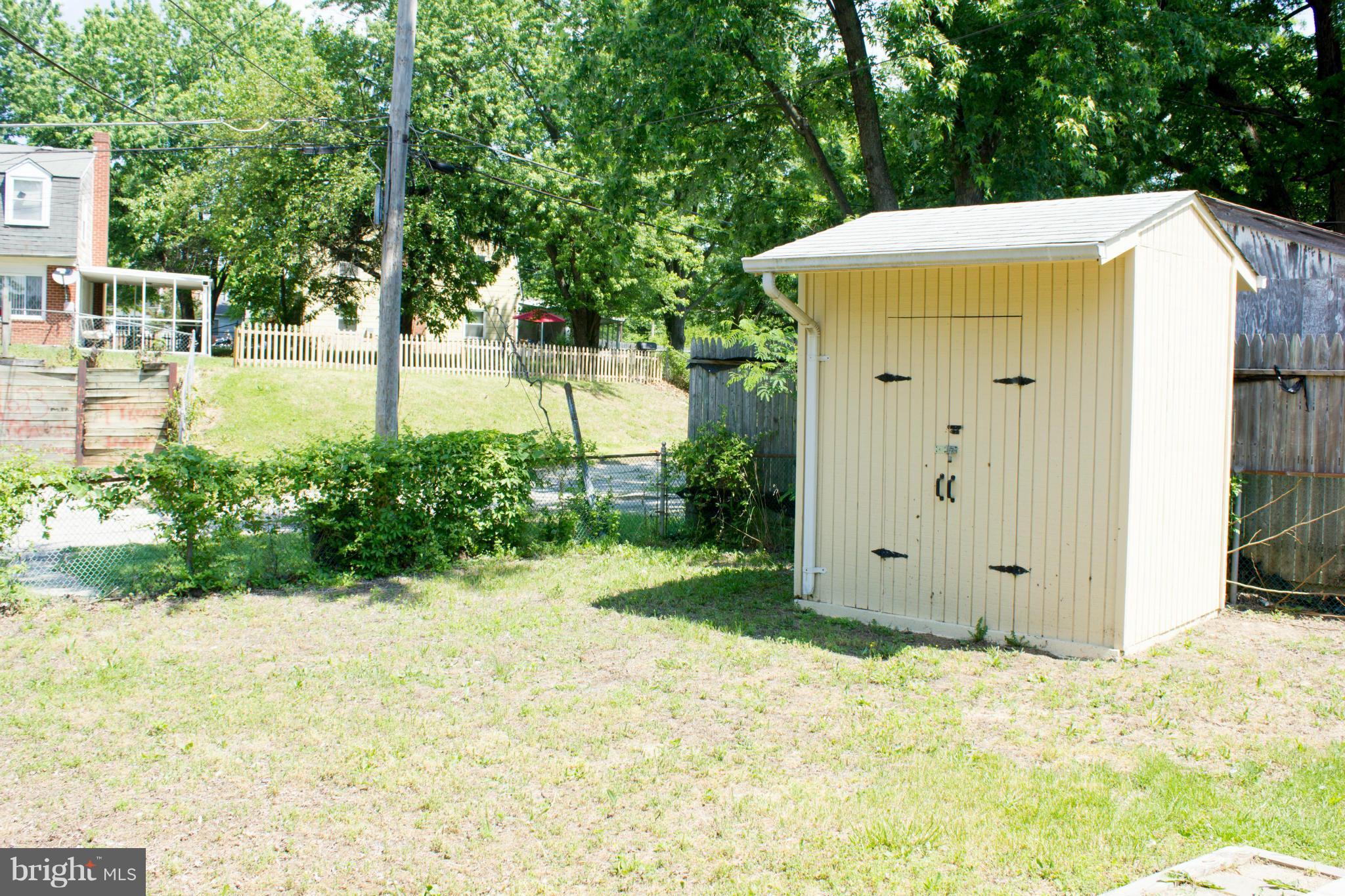 PARKSIDE HEIGHTS - Residential Lease